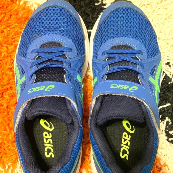 3Y ASICS running shoes - Picture 3 of 4